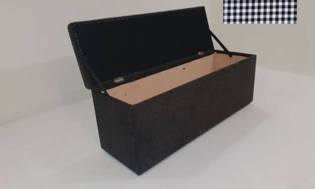 Silaröd pouf i rutigt tyg 120x200cm Outlet