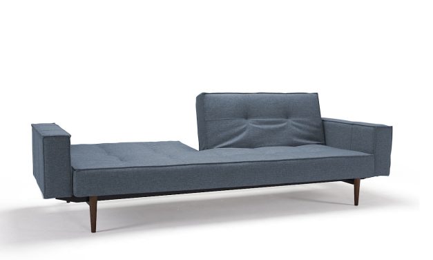 Splitback bäddsoffa med armstöd 558 Outlet