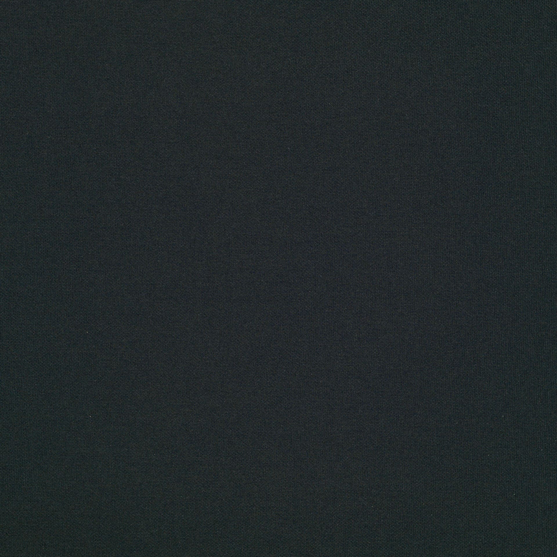 19 Svart / Black
