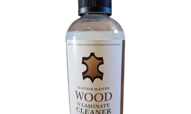 Wood and laminate cleaner