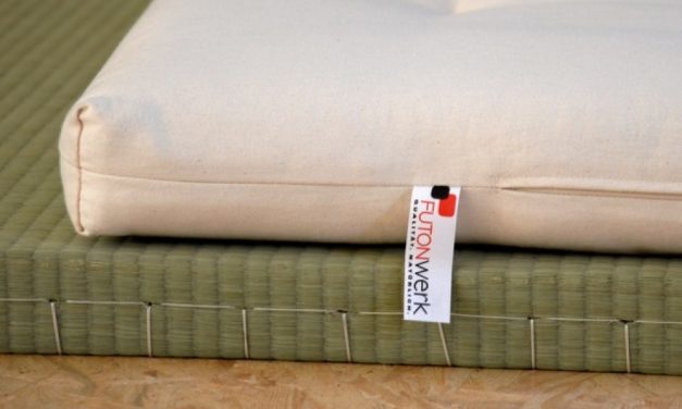 Tunnn ull ekologisk futonmadrass fylld med  ull 190 x 200cm Outlet.