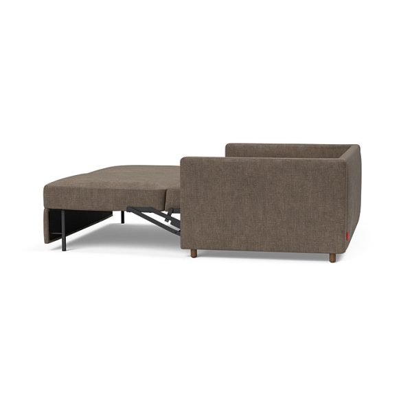 Neah 140 baddsoffa med smala armstod utbaddad med kuddar fran Innovation living