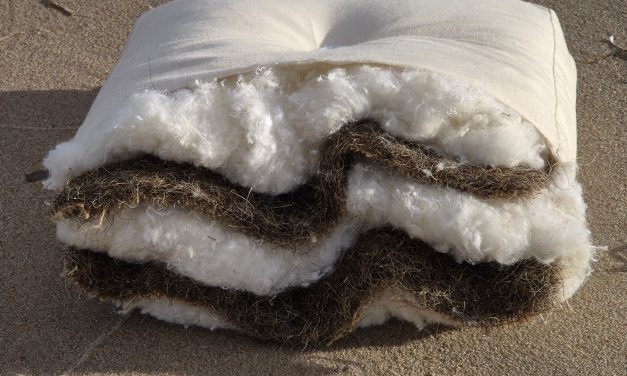 Tunn tagel och ull sandwich futonmadrass